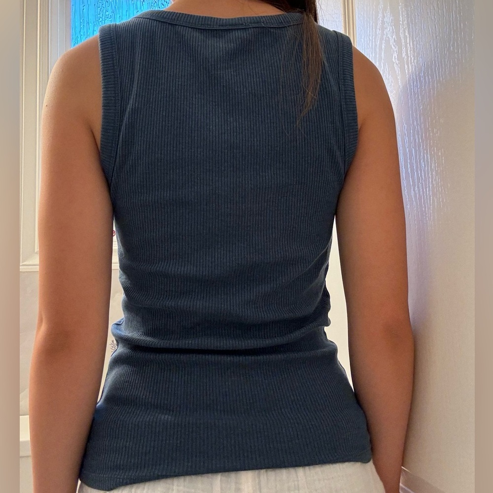 GAP Blue Ribbed Tank Top - Picture 2 of 2